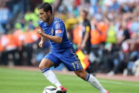 半岛体育注册网址 -NBA季后赛八强战对决在即！圣安东尼奥马刺演练定位球，莱比锡密集防守应对